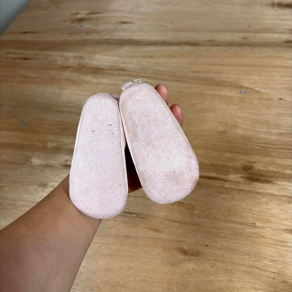 Baby Girls Pink Satin Mary Jane Crib Shoes Soft Sole Size 4 Special Occasion
